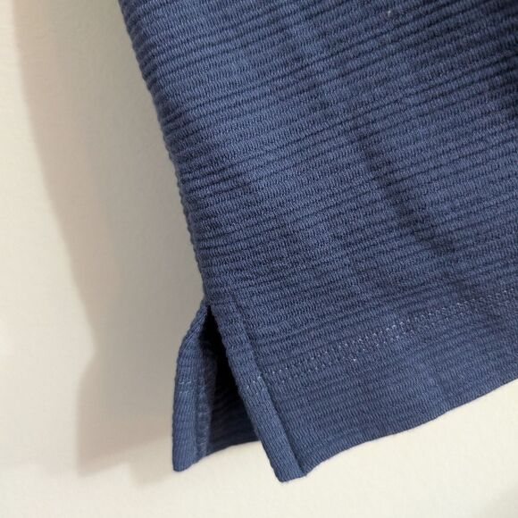 Jcrew blue Textured button-front tank size s - Picture 5 of 6